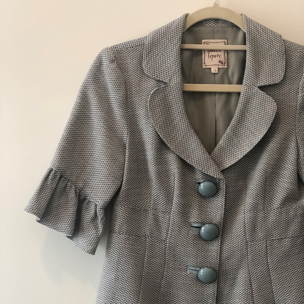 ❌SOLD❌ Nanette Lepore Cropped Tweed Jacket